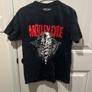 Men’s Medium Motley Crue Shirt.